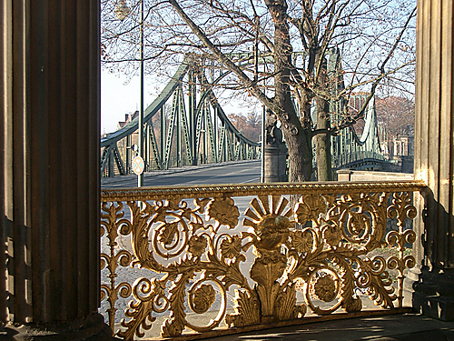 Glienicker-Brücke, 2003